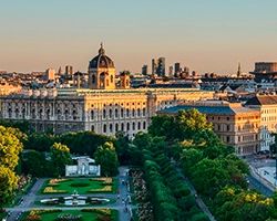 WHAT ARE THE GEOGRAPHICAL COORDINATES OF VIENNA?
